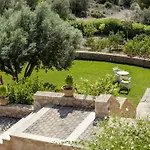 Angelico Villa