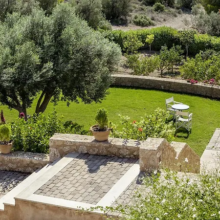 Angelico Villa